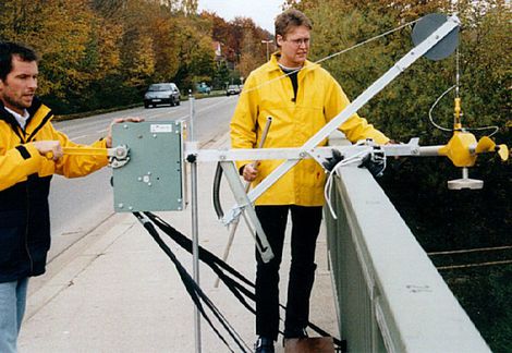 Bridge Cantilever