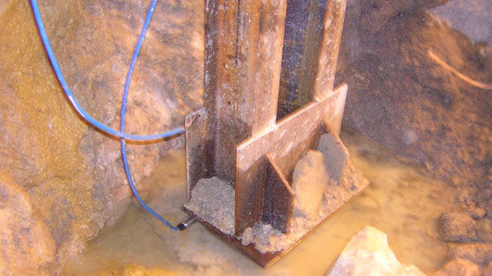 Electro-hydraulic Load Cells for Steel Linings and Struts — image 3